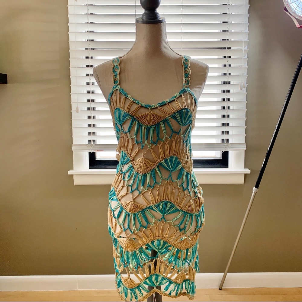 Lulumari Swimsuit Cover up